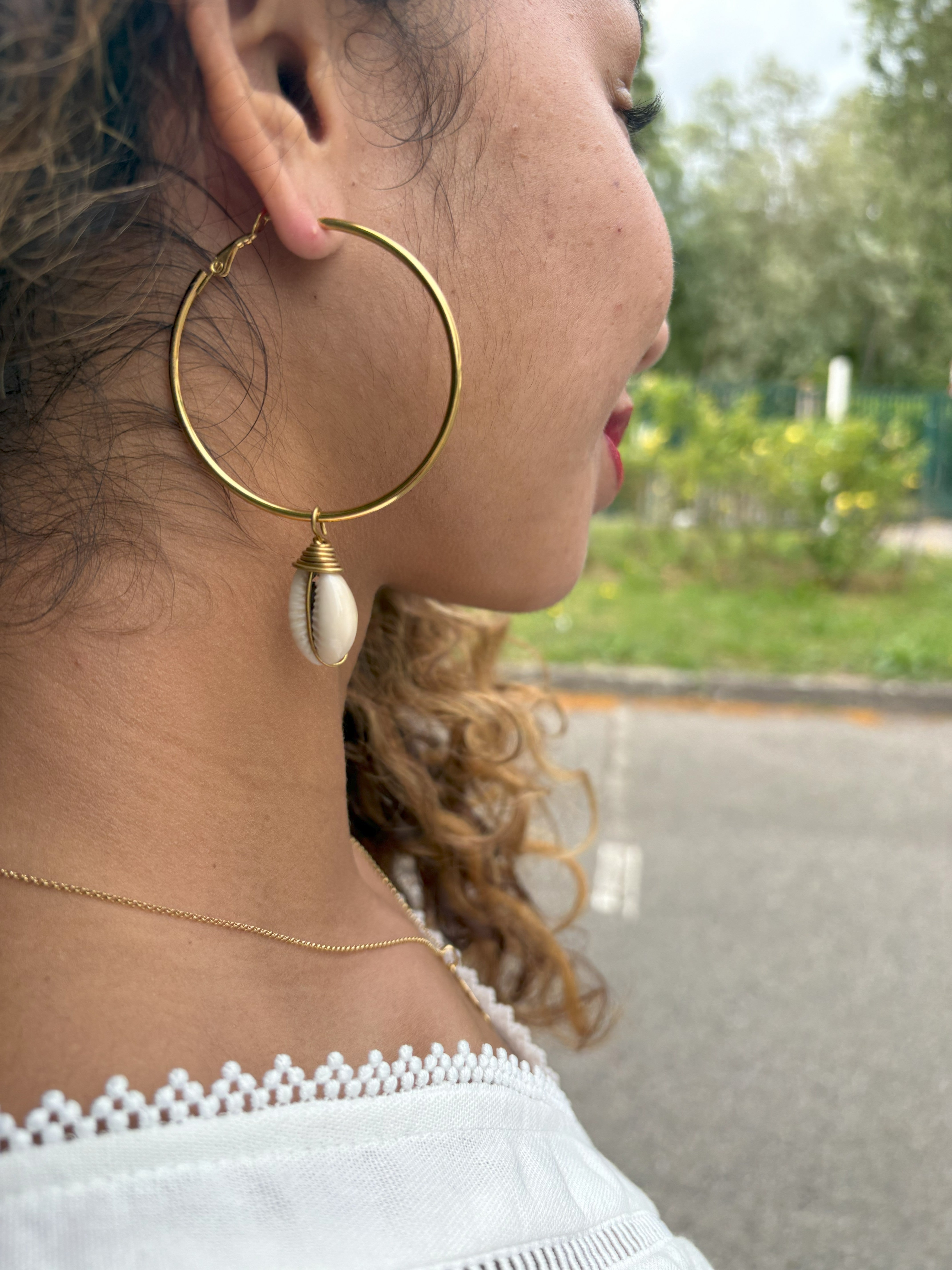 Boucles d'Oreilles  Créoles Cauris